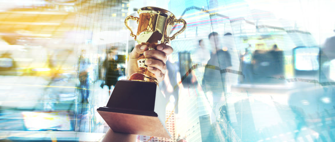 科技立异效果年度评。。。。。。鹤鹆倍3项大奖